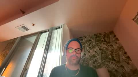 Snapshot of chappellm0an chatting on November 2, 2025, 1:57 pm Chappell online show from November 2, 2025, 1:57 pm