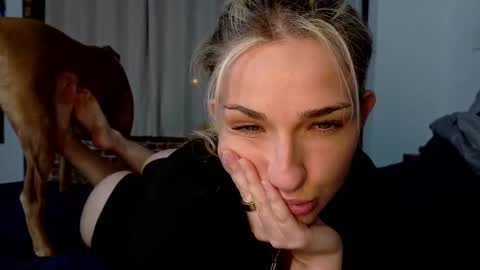 Snapshot of charbearxoxo chatting on September 23, 2025, 12:57 am char online show from September 23, 2025, 12:57 am