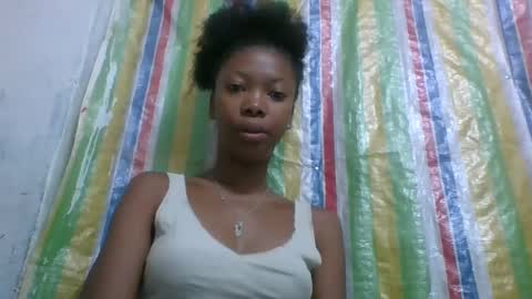 chariola0101 online show from February 9, 2025, 12:39 am
