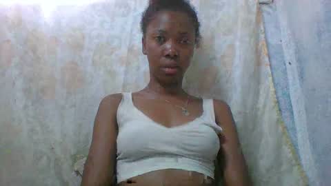 chariola0101 online show from February 9, 2025, 9:16 am