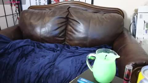 Chariot May online show from March 8, 2025, 5:49 am