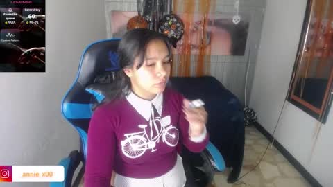 Snapshot of charis_21 chatting on November 6, 2025, 3:29 am charis 2 online show from November 6, 2025, 3:29 am