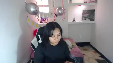 Snapshot of charis_21 chatting on November 12, 2025, 3:07 am charis 2 online show from November 12, 2025, 3:07 am