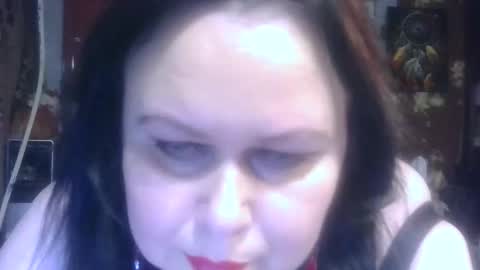 Snapshot of charleekendall chatting on November 14, 2025, 4:38 pm CharleeKendall online show from November 14, 2025, 4:38 pm