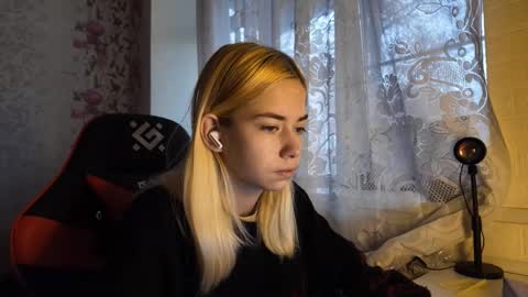 Nancy online show from November 11, 2025, 7:52 am