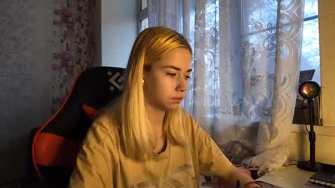 Nancy online show from November 12, 2025, 7:31 am