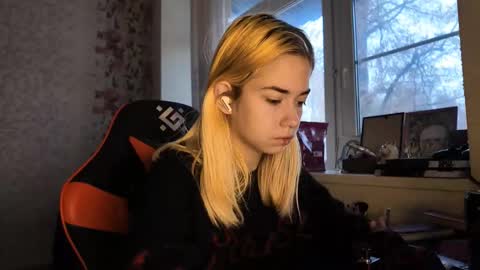 Nancy online show from November 24, 2025, 7:30 am