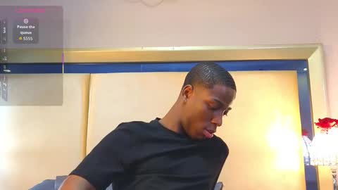 Snapshot of charlesbrown_ chatting on October 29, 2025, 10:11 pm charlesbrown_ online show from October 29, 2025, 10:11 pm