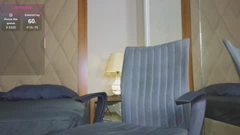 Snapshot of charlesbrown_ chatting on November 14, 2025, 12:37 pm charlesbrown_ online show from November 14, 2025, 12:37 pm