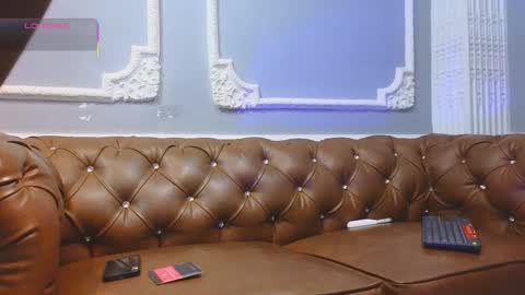 Snapshot of charlesbrown_ chatting on December 17, 2025, 11:38 am charlesbrown_ online show from December 17, 2025, 11:38 am