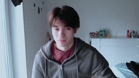 Snapshot of charleshanson69 chatting on October 5, 2025, 10:02 am charleshanson69 online show from October 5, 2025, 10:02 am