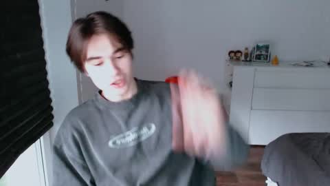 Snapshot of charleshanson69 chatting on October 24, 2025, 10:22 am charleshanson69 online show from October 24, 2025, 10:22 am