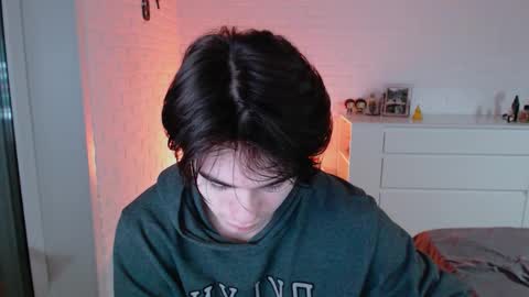 Snapshot of charleshanson69 chatting on November 3, 2025, 4:41 pm charleshanson69 online show from November 3, 2025, 4:41 pm