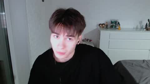 Snapshot of charleshanson69 chatting on November 5, 2025, 4:29 pm charleshanson69 online show from November 5, 2025, 4:29 pm