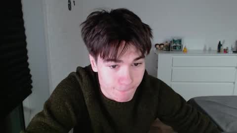 Snapshot of charleshanson69 chatting on November 16, 2025, 1:49 pm charleshanson69 online show from November 16, 2025, 1:49 pm