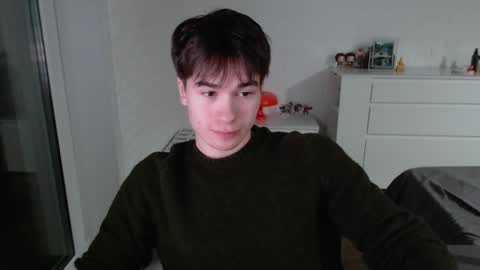 Snapshot of charleshanson69 chatting on November 19, 2025, 1:16 am charleshanson69 online show from November 19, 2025, 1:16 am