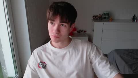 Snapshot of charleshanson69 chatting on November 20, 2025, 11:10 am charleshanson69 online show from November 20, 2025, 11:10 am