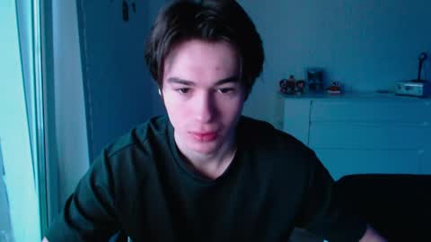 charleshanson69 online show from April 4, 2026, 2:36 pm