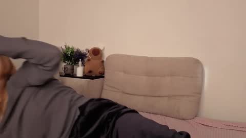 Snapshot of charlesreynosa chatting on February 25, 2026, 9:30 am Ariel online show from February 25, 2026, 9:30 am