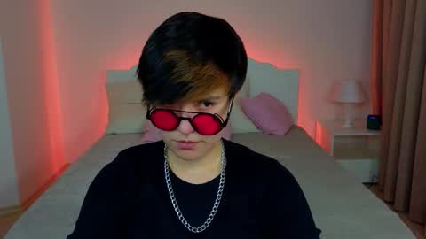 Snapshot of charlieeadams chatting on September 16, 2025, 10:49 am Charliee online show from September 16, 2025, 10:49 am