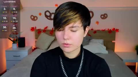 Snapshot of charlieeadams chatting on September 19, 2025, 10:38 am Charliee online show from September 19, 2025, 10:38 am