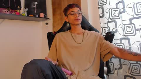 Snapshot of charlieerusso chatting on December 28, 2024, 8:15 pm Charles Russo online show from December 28, 2024, 8:15 pm