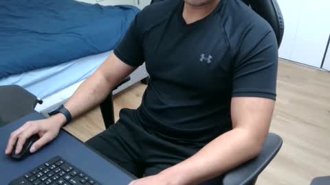 Snapshot of charliekkw chatting on February 16, 2025, 9:05 pm charliekkw online show from February 16, 2025, 9:05 pm