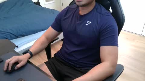 Snapshot of charliekkw chatting on March 2, 2025, 8:29 pm charliekkw online show from March 2, 2025, 8:29 pm