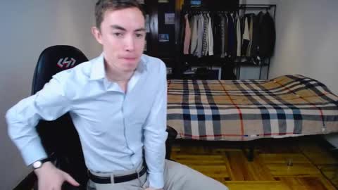 carlos reyes online show from February 25, 2025, 10:58 am