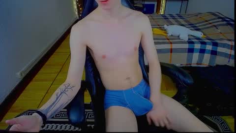 Snapshot of charlieseyer chatting on January 17, 2026, 8:41 am carlos reyes online show from January 17, 2026, 8:41 am