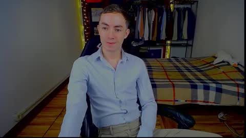 Snapshot of charlieseyer chatting on February 13, 2026, 9:05 am carlos reyes online show from February 13, 2026, 9:05 am