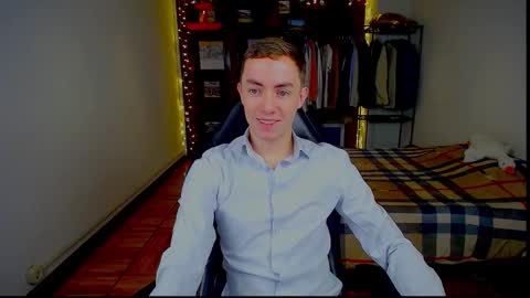 Snapshot of charlieseyer chatting on February 16, 2026, 8:43 am carlos reyes online show from February 16, 2026, 8:43 am