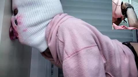 Snapshot of charliethroat chatting on February 22, 2026, 10:58 am Charlie Throat online show from February 22, 2026, 10:58 am