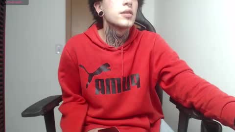 Snapshot of charlotbelucci_ chatting on October 22, 2025, 7:41 am Ale punky online show from October 22, 2025, 7:41 am