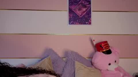 Snapshot of charlote__miller chatting on January 16, 2026, 11:58 am You honey online show from January 16, 2026, 11:58 am