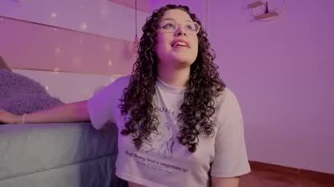 Snapshot of charlote__miller chatting on February 18, 2026, 11:50 am You honey online show from February 18, 2026, 11:50 am