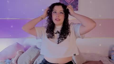 Snapshot of charlote__miller chatting on March 1, 2026, 1:13 pm You honey online show from March 1, 2026, 1:13 pm