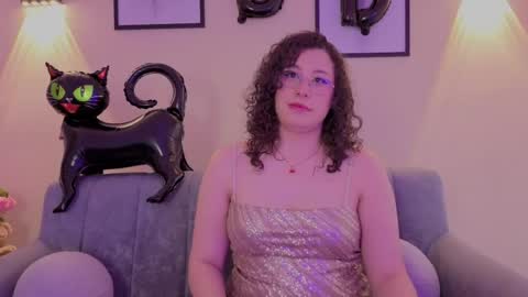 Snapshot of charlote__miller chatting on May 22, 2026, 11:38 am You honey online show from May 22, 2026, 11:38 am