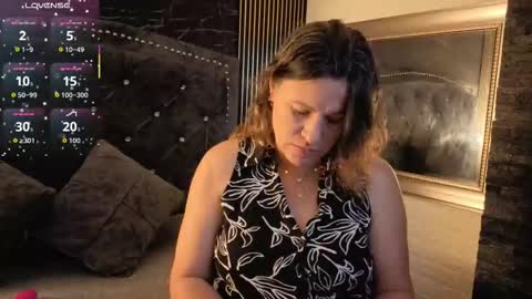 charlotte online show from November 15, 2025, 11:07 am