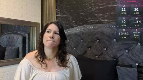 charlotte online show from April 27, 2026, 10:46 am