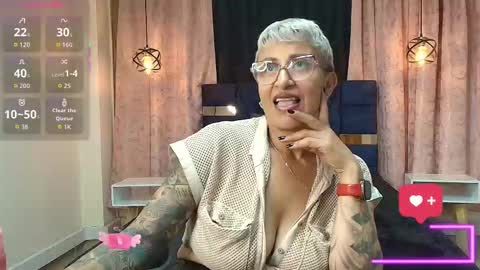 Snapshot of charlotte__gray chatting on November 13, 2025, 12:42 am CHARLOTTE GRAY online show from November 13, 2025, 12:42 am