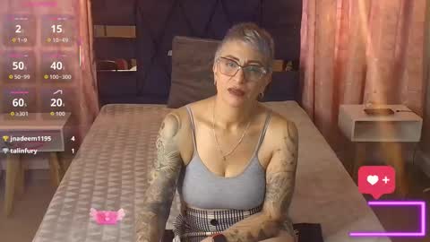 Snapshot of charlotte__gray chatting on November 28, 2025, 9:39 pm CHARLOTTE GRAY online show from November 28, 2025, 9:39 pm