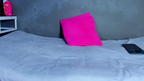 Snapshot of charlotte_curvy_ chatting on November 20, 2025, 10:09 pm Angelica Charlotte online show from November 20, 2025, 10:09 pm