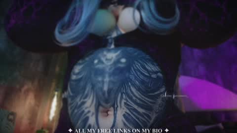 Snapshot of charlotte_germanotta_ chatting on November 12, 2025, 4:07 pm Charlotte online show from November 12, 2025, 4:07 pm