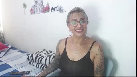 Snapshot of charlotte_gray_1 chatting on February 14, 2026, 10:39 pm Charlotte online show from February 14, 2026, 10:39 pm