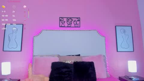 Charlotte online show from November 19, 2025, 7:36 pm