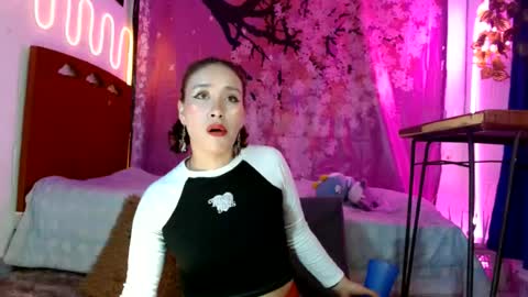 charlotte_morh_ online show from June 20, 2026, 2:03 am