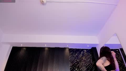 Snapshot of charlotte_whitee1 chatting on May 27, 2026, 12:13 pm Charlotte Everyday From 0700 to 1300 Col Time online show from May 27, 2026, 12:13 pm