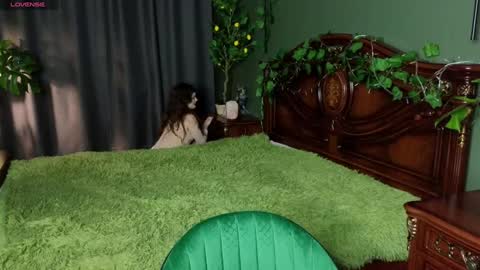 Charlotte online show from January 3, 2025, 7:07 pm