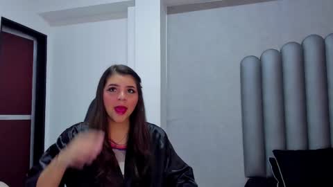 charlottee_starr online show from November 26, 2025, 7:59 pm